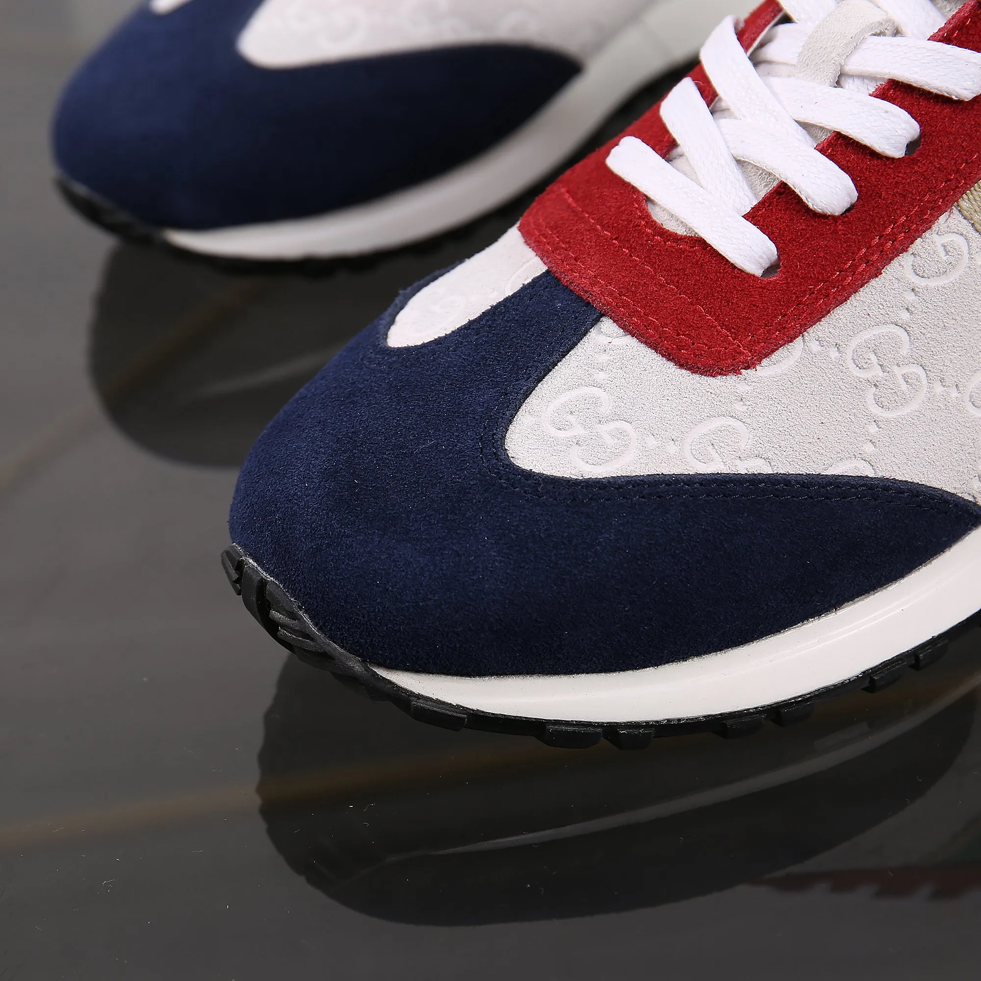 p420👾👾Spring new style is here again! [Gucci Sports Men's Shoes] Gucci fashionable casual men's shoes🇨🇳Original 1:1 mold opening, new models are available first💯Not high-profile but avant-garde, simple, low-key and fashionable, super versatile style🌿Made of original cowhide➕Sheepskin lining🎋The version is comfortable on the feet, and the workmanship is first-class🍍38-44 Large quantities in stock
